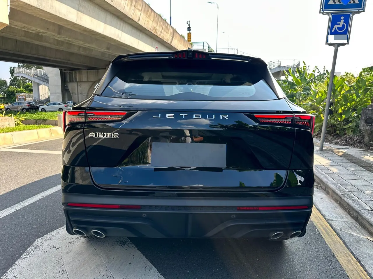 Jetour 2025 Dasheng 1.5T to Perfect Edition Automatic Gear 5