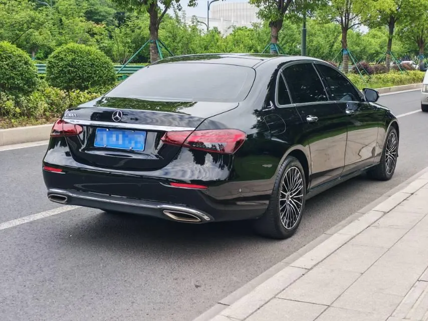 Mercedes Benz E Class 2021 E 300 L 2.0T Honorable Automatic Gear 8