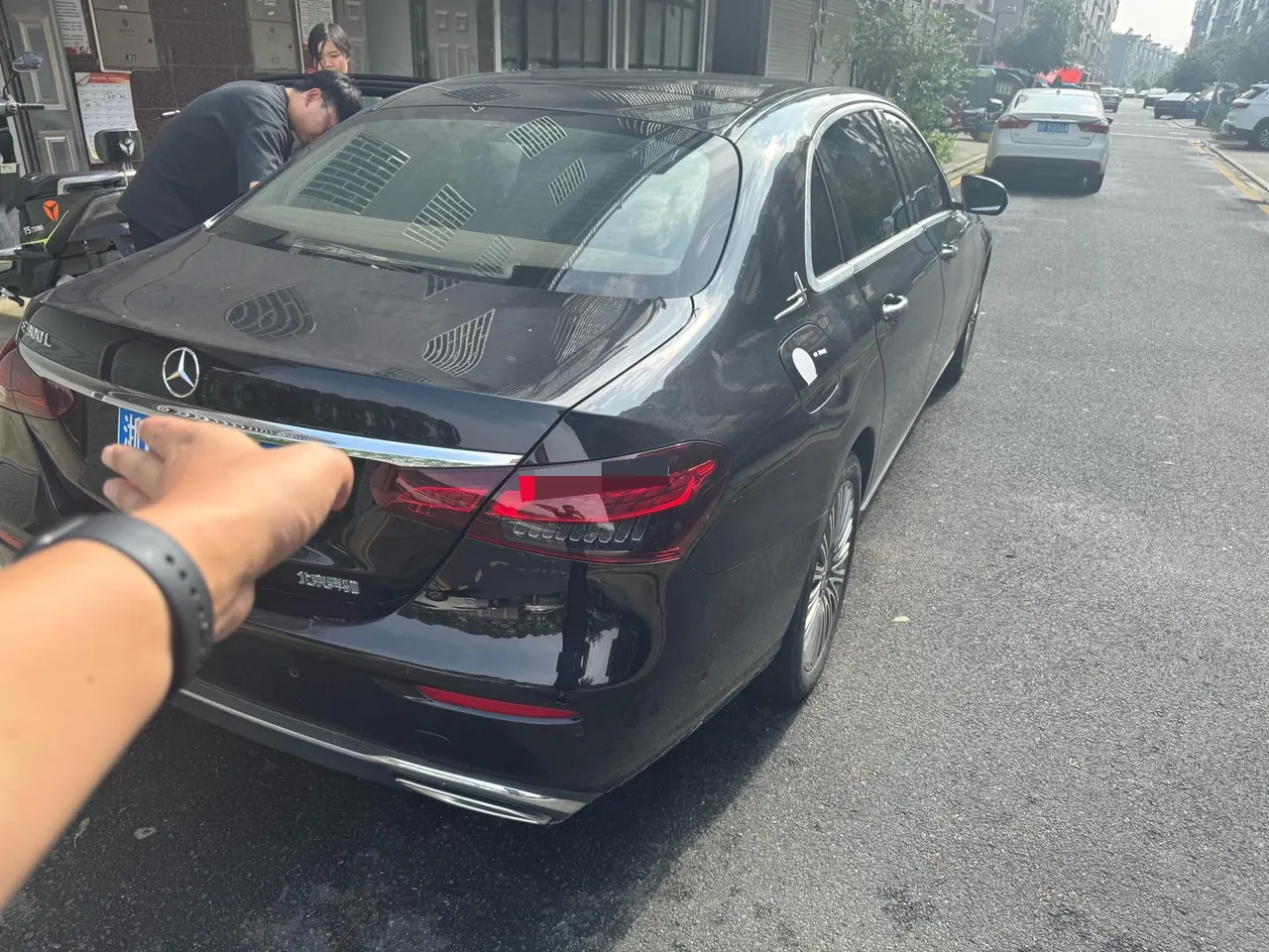 Mercedes Benz E Class 2021 E 300 L 2.0T Luxury Automatic Gear 3