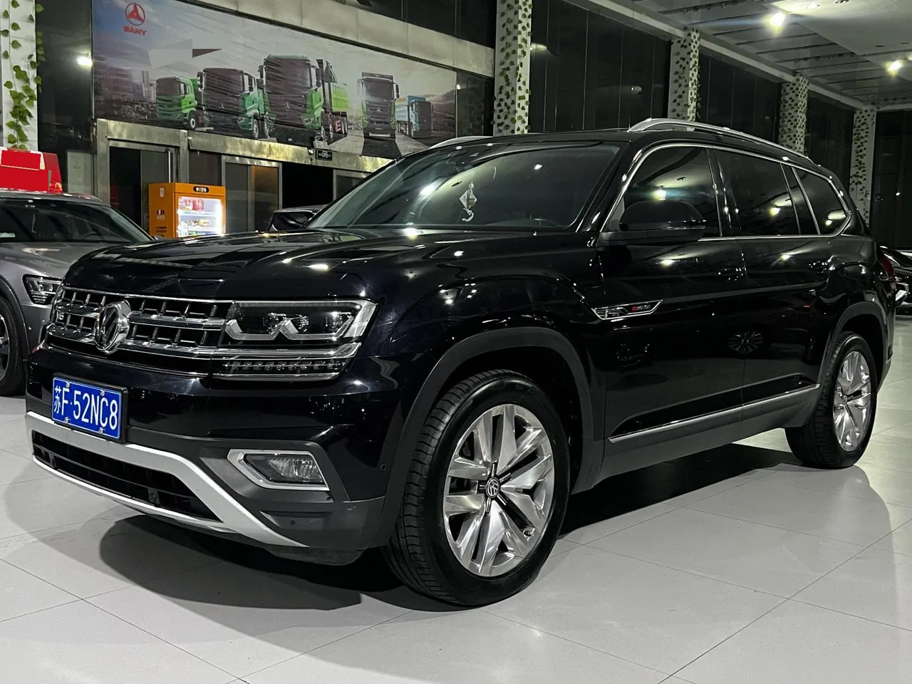 打开图片灯箱:Volkswagen 2020 Tuang 2.0TSI 380TSI Four-wheel Drive Flagship Edition (Modified) Automatic Gear