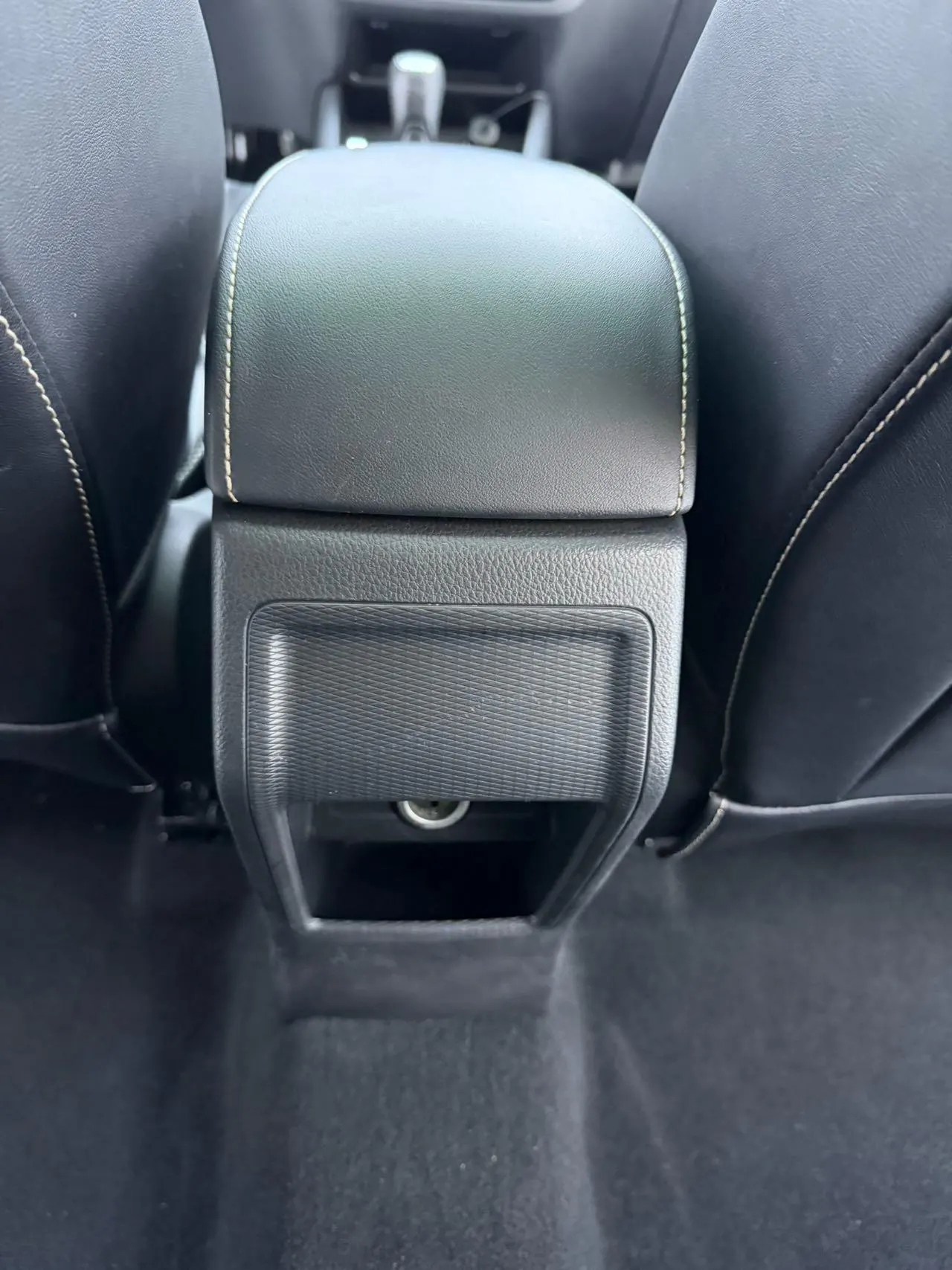 Skoda 2022 Komick 1.5 Comfortable Edition Automatic Gear 16