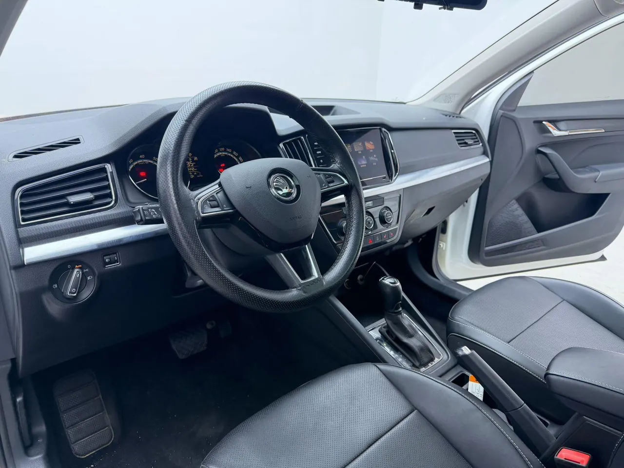Skoda 2022 Komick 1.5 Comfortable Edition Automatic Gear 8