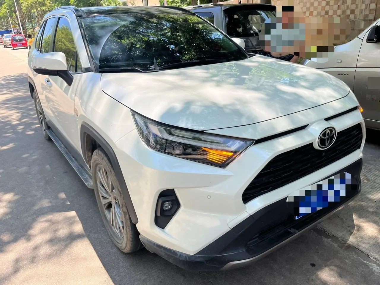 Toyota 2023 RAV4 Rongbo 2.0 Stepless Two-Drive Fashion Edition Automatic Gear 2