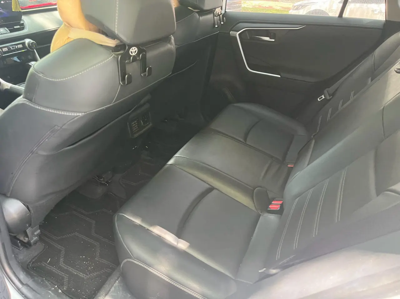 Toyota 2023 RAV4 Rongbo 2.0 Stepless Two-Drive Fashion Edition Automatic Gear 6
