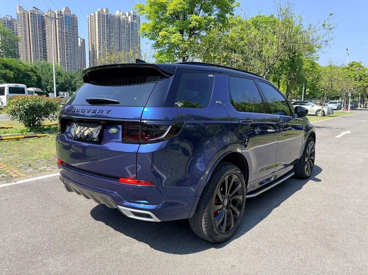 Land Rover 2021 Discovery Sports Edition 48V 2.0T 249PS R-Dynamic SE Performance Technology Edition 5-seat Automatic Gear 6