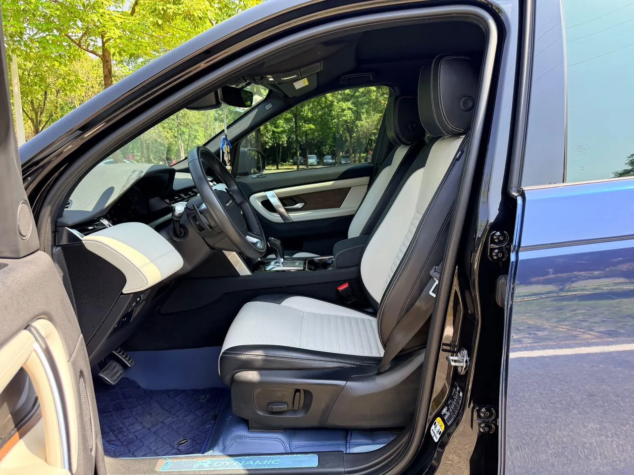 Land Rover 2021 Discovery Sports Edition 48V 2.0T 249PS R-Dynamic SE Performance Technology Edition 5-seat Automatic Gear 7