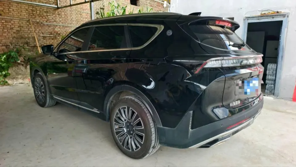 Jetour 2025 X70 PLUS 1.5T Deluxe Surging Edition 5-seat Automatic Gear 7