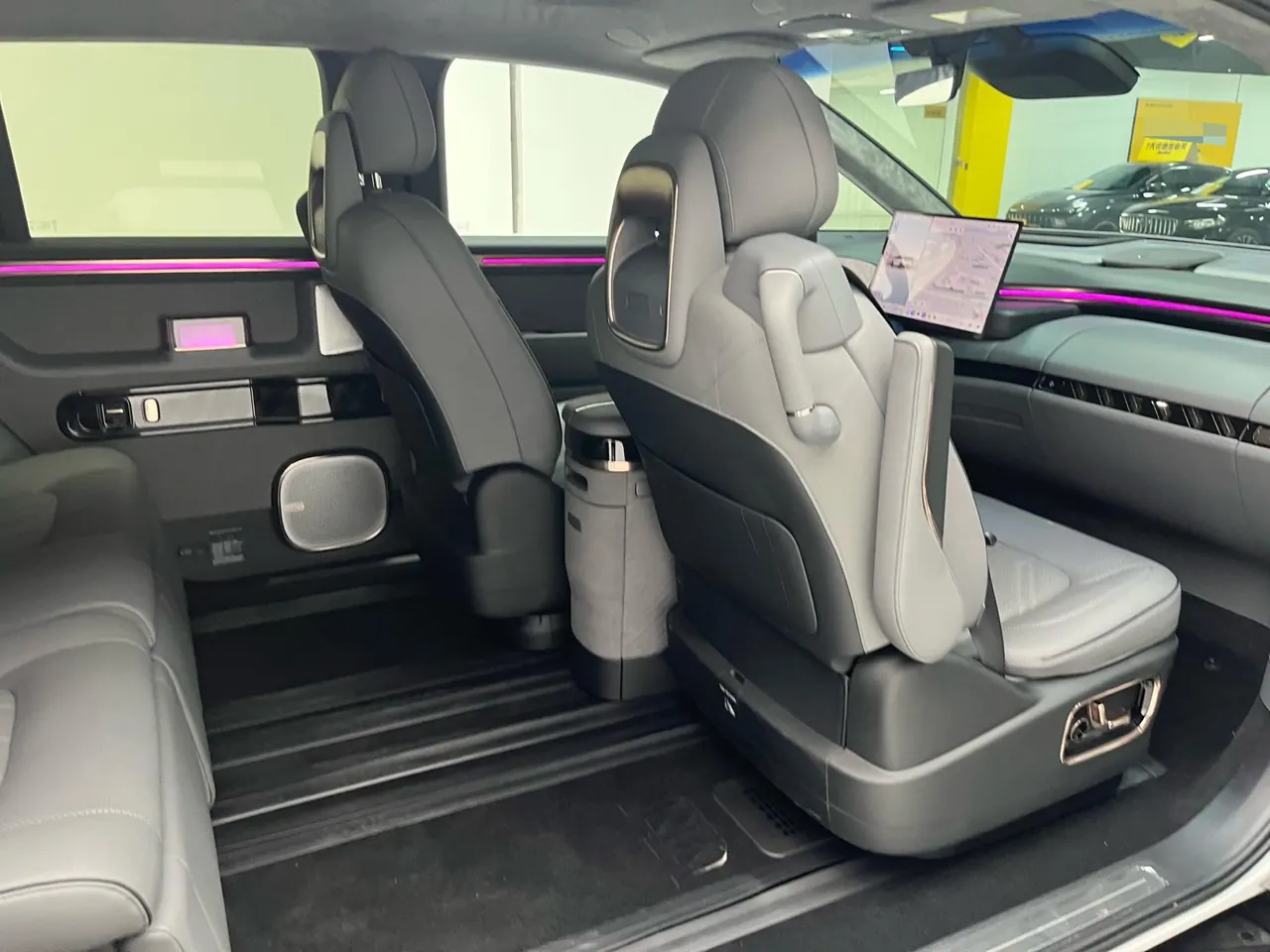 Zeekr 2025 Zeekr MIX Smart Driving Edition Automatic Transmission 3