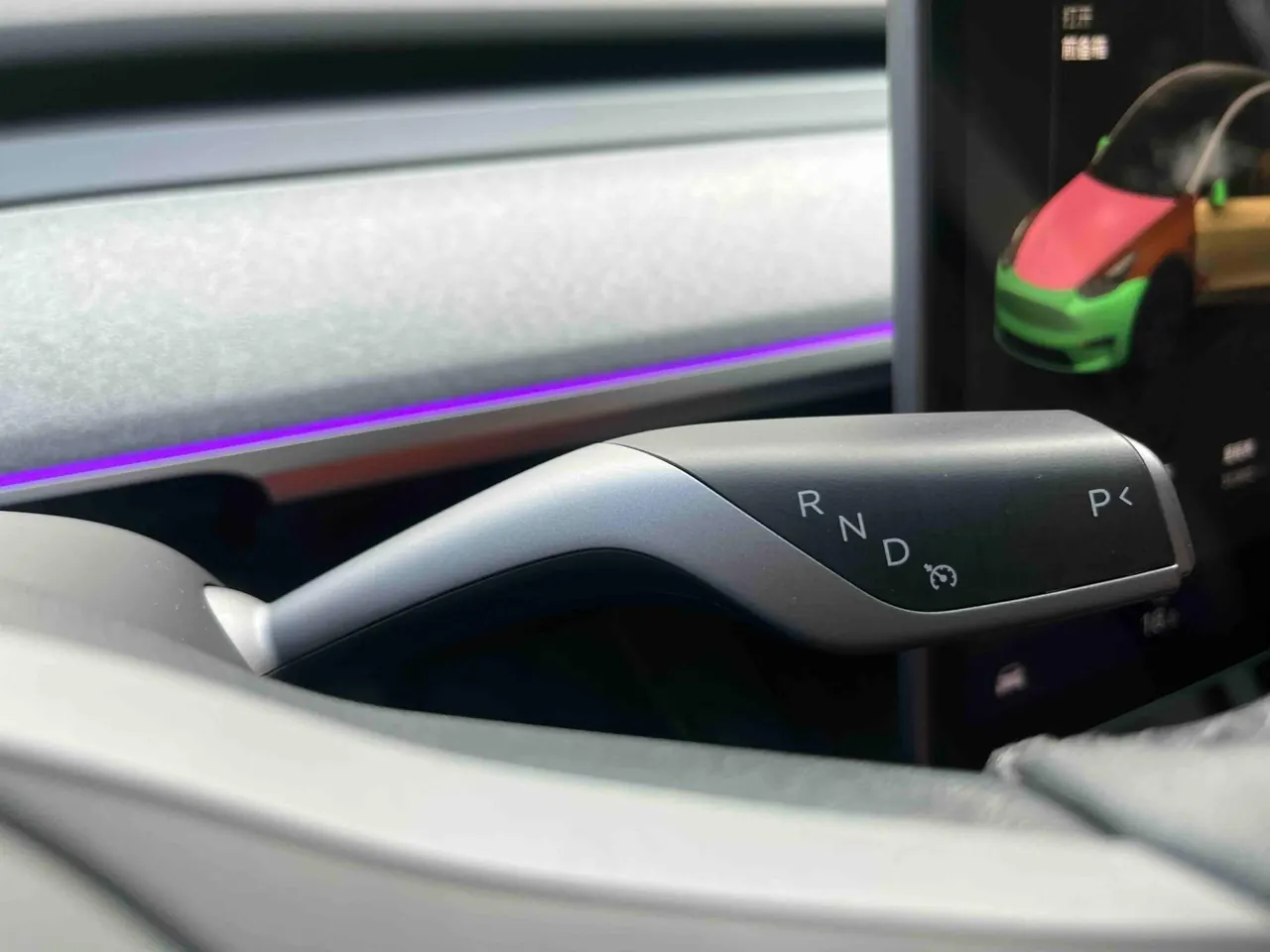 Tesla 2023 Model Y rear-wheel drive version automatic transmission 18