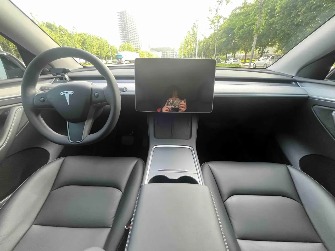 Tesla 2023 Model Y rear-wheel drive version automatic transmission 5