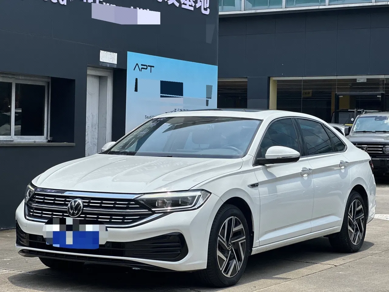 Open image lightbox: Volkswagen 2023 Sagittarius 1.4TSI 280TSI Exceed Lite Edition Automatic Gear