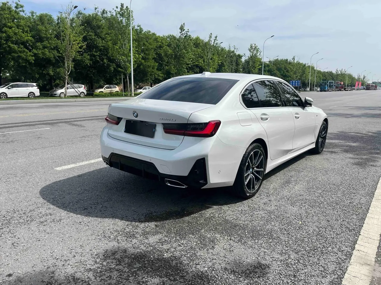 BMW 3 Series 2025 325Li 2.0T M Sports Suit Automatic Gear 19