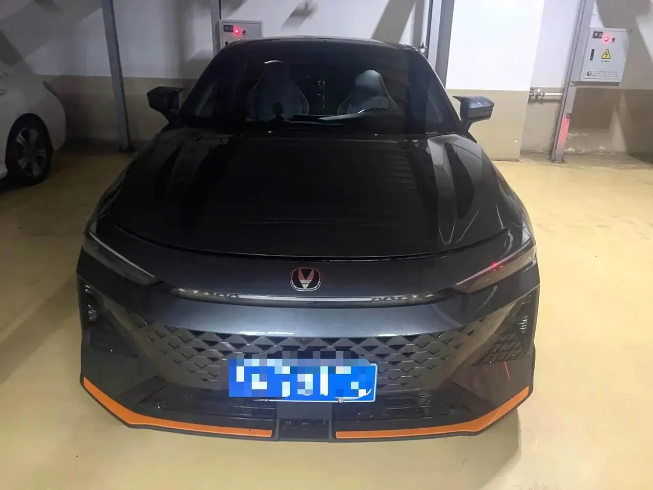 ChangAn 2025 UNI-V 1.5T 500Bar Premium Sports Automatic 2