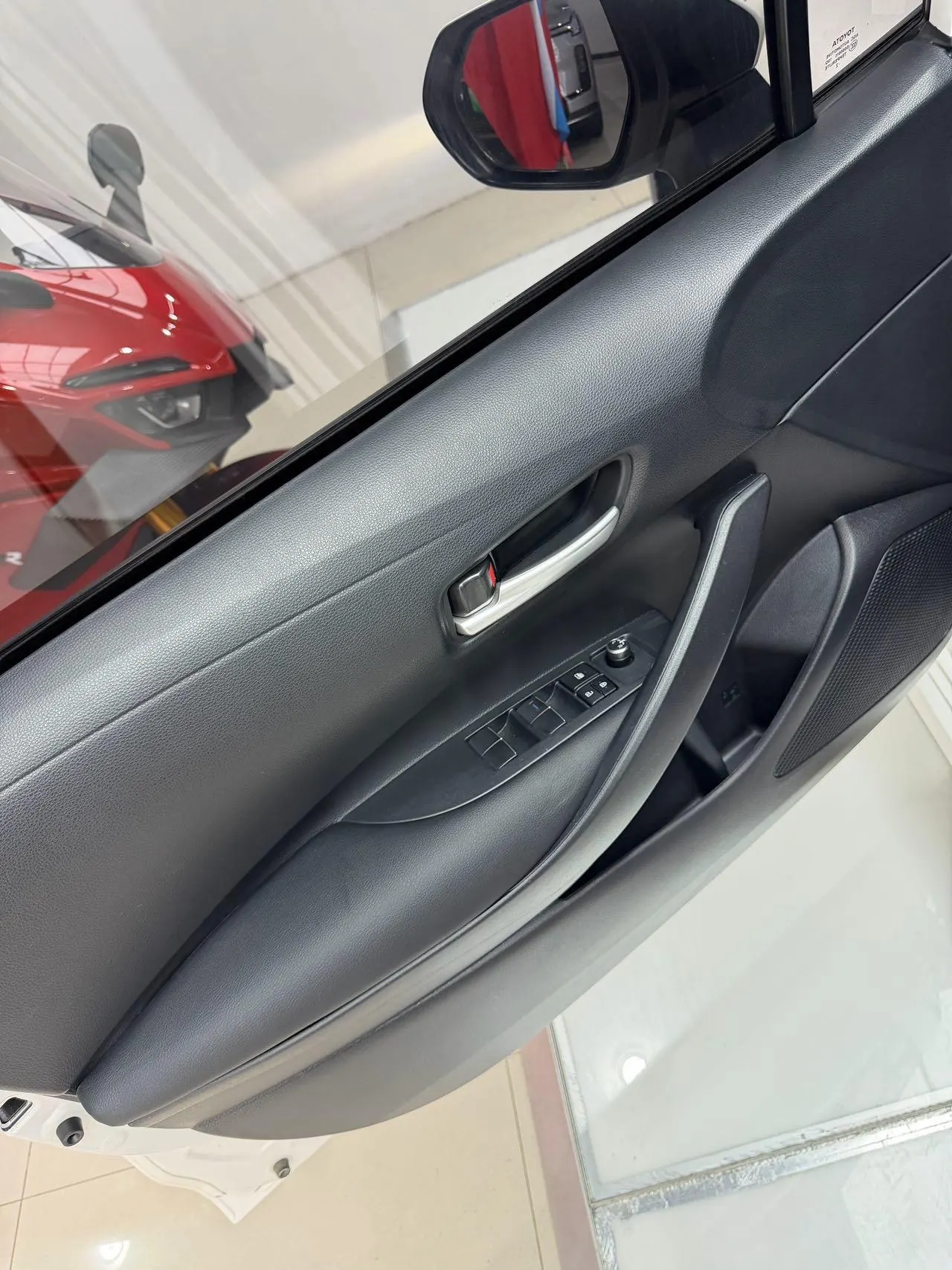Toyota 2021 corolla 1.2T stepless elite version of automatic gear 10
