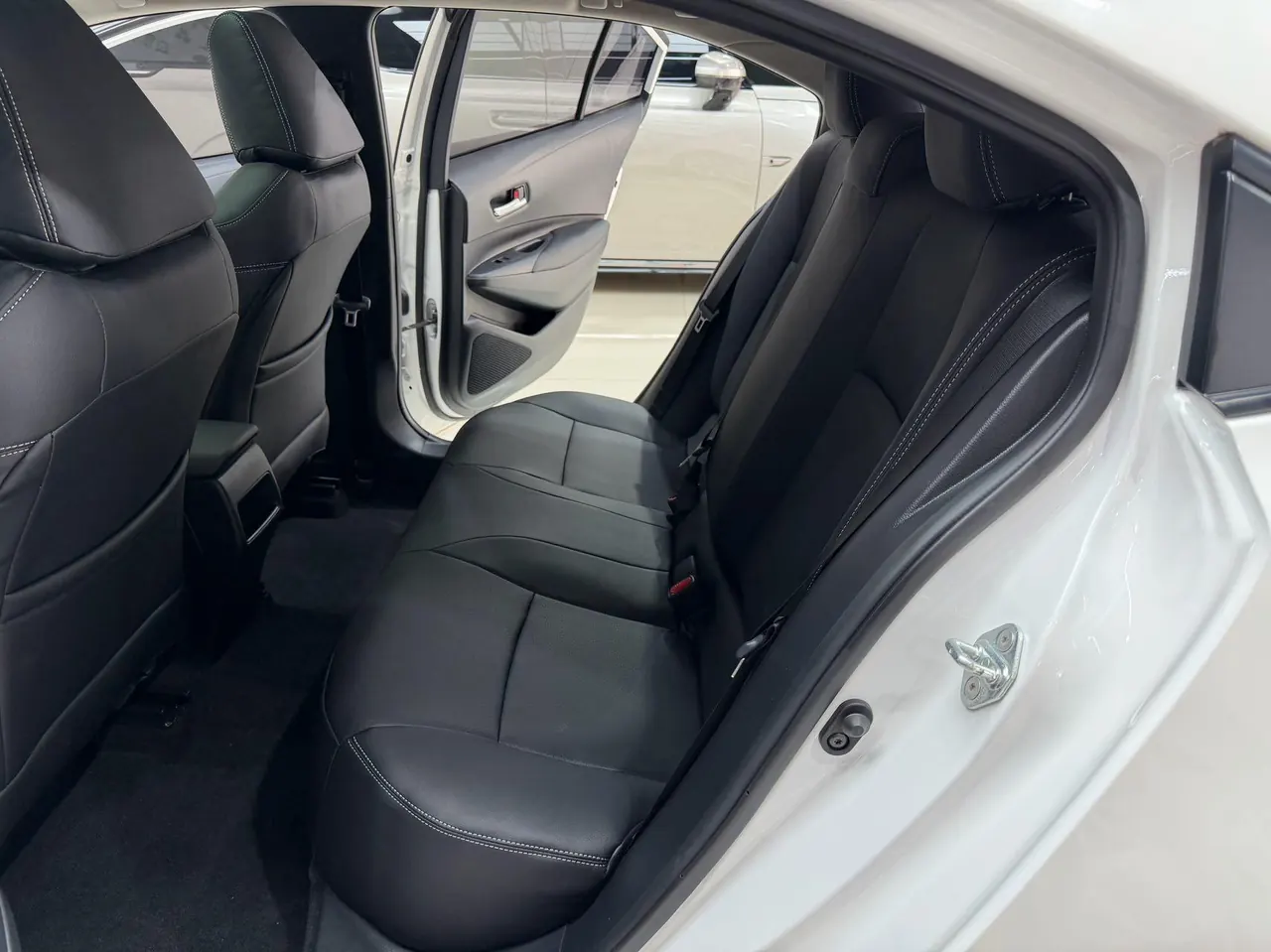 Toyota 2021 corolla 1.2T stepless elite version of automatic gear 5