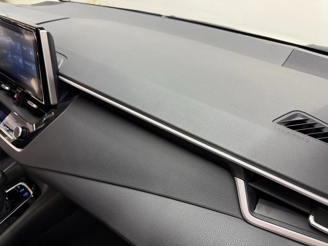 Toyota 2021 corolla 1.2T stepless elite version of automatic gear 6