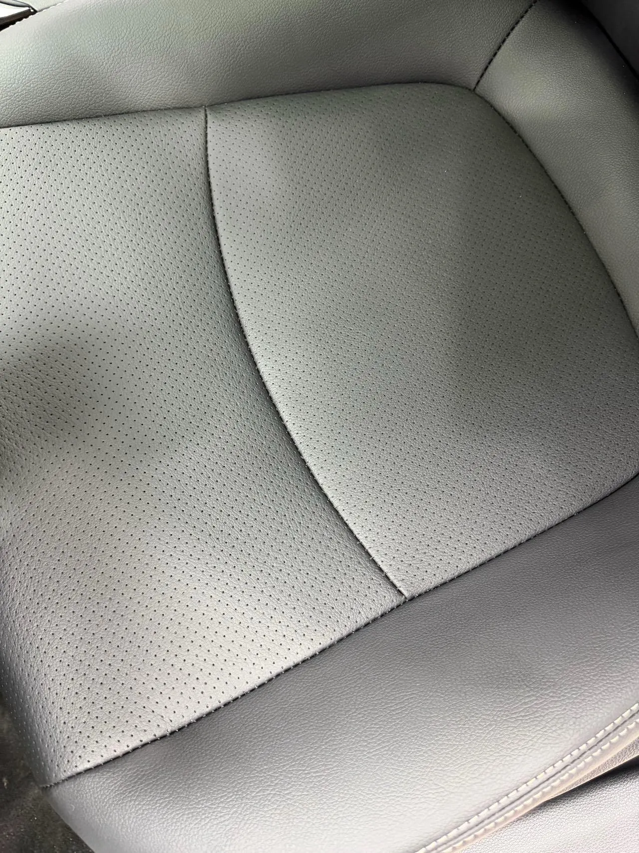 Toyota 2021 corolla 1.2T stepless elite version of automatic gear 8