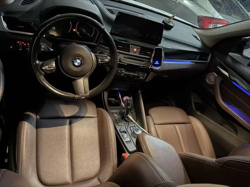 BMW 2022 X1 sDrive25Li 2.0T Leading Automatic Gear 4