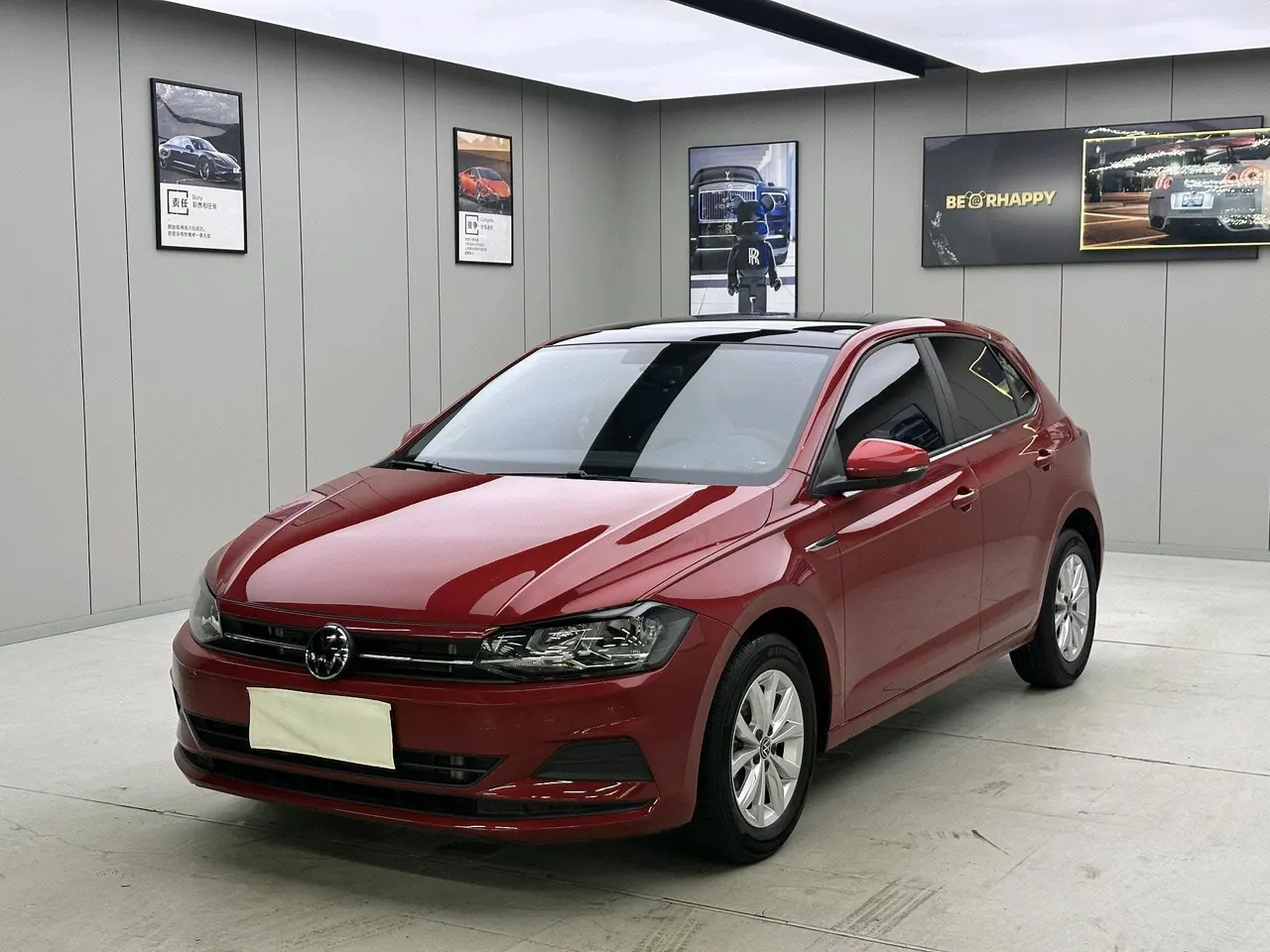 打开图片灯箱:Volkswagen 2023 POLO Plus 1.5 Colorful Technology Edition (Modified) Automatic Gear