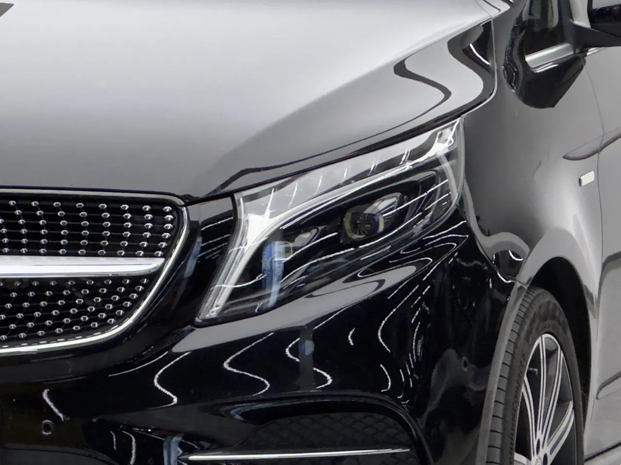 Mercedes Benz V 2022V 260 L 2.0T Deluxe Edition Automatic Gear 2