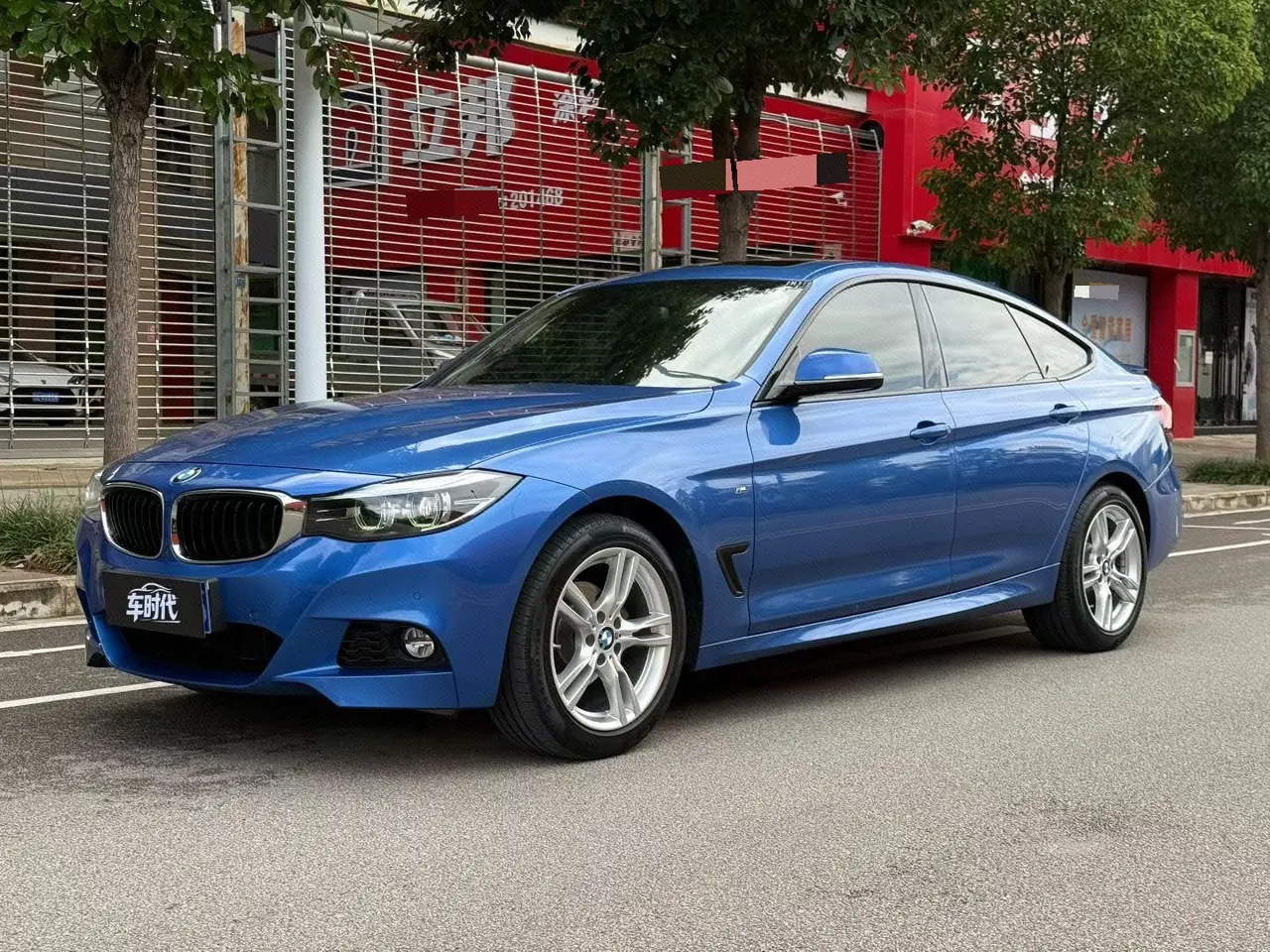 Open image lightbox: BMW 3 Series GT (Imported) 2020 GT 320i 2.0T M Sports Suit Automatic Gear