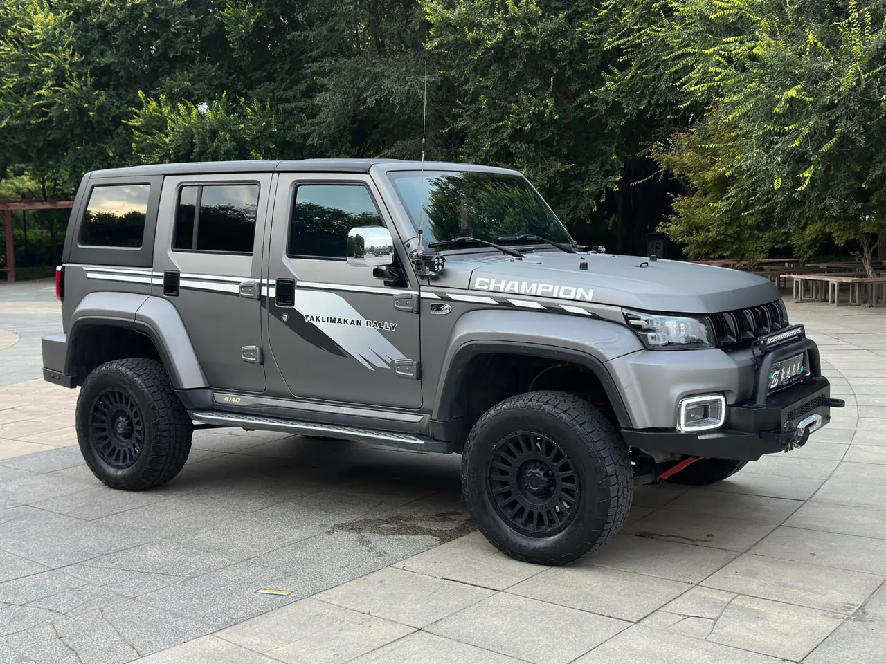 Beijing 2022 BJ40 2.0T Four-wheel Drive Ring Tower Champion Edition Automatic Gear 4