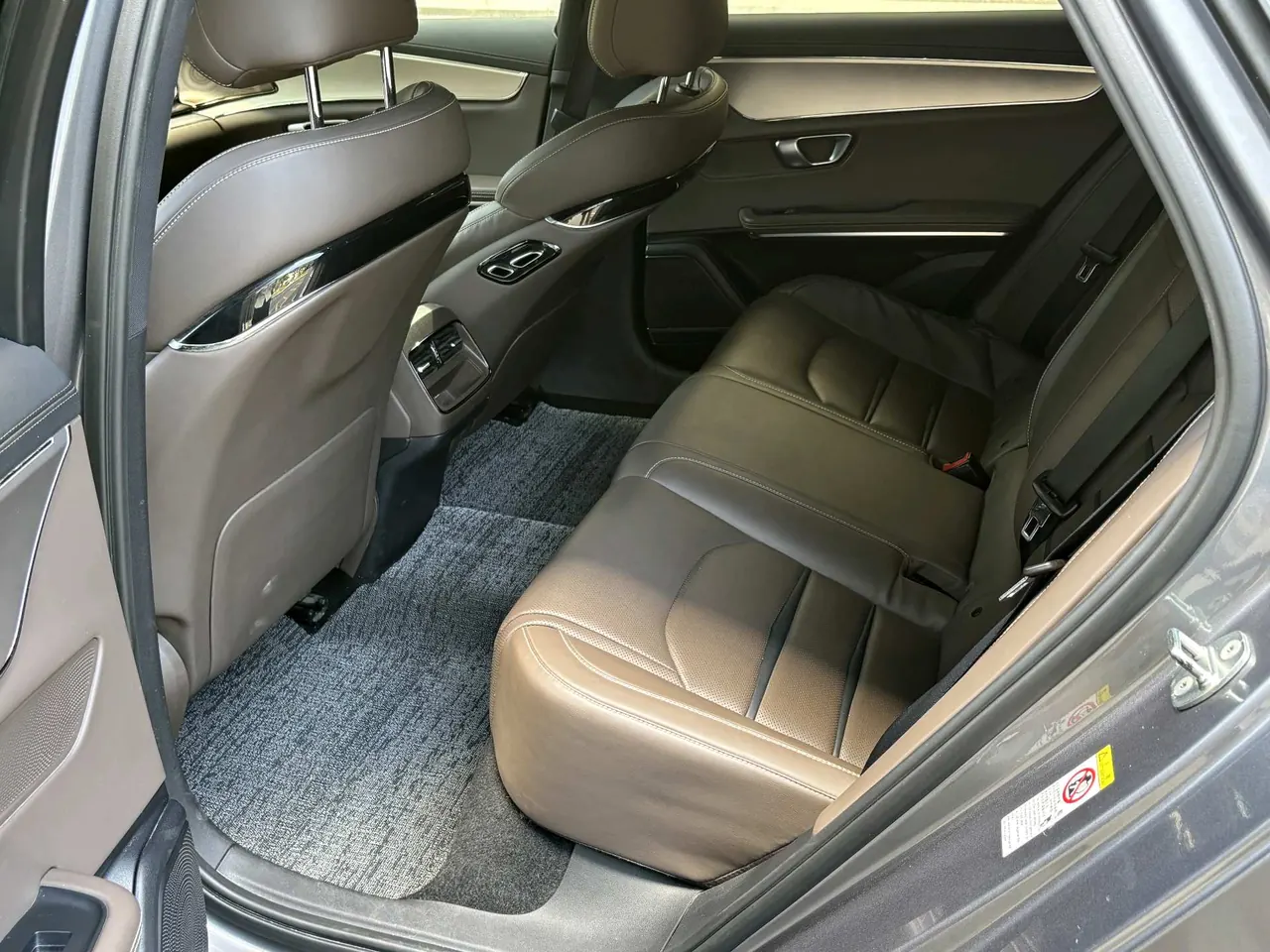 BYD 2020 Han Super Long Endurance Edition Noble Automatic Transmission 5