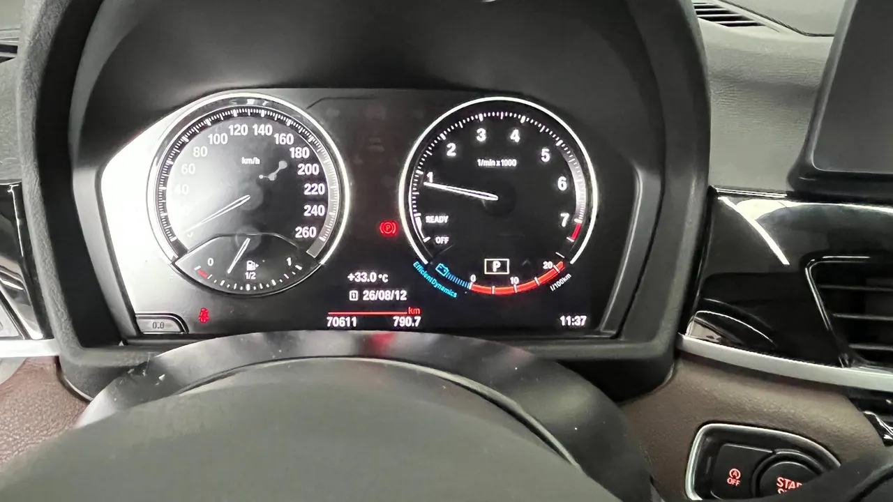 BMW 2021 X1 sDrive25Li 2.0T Leading Automatic Gear 7