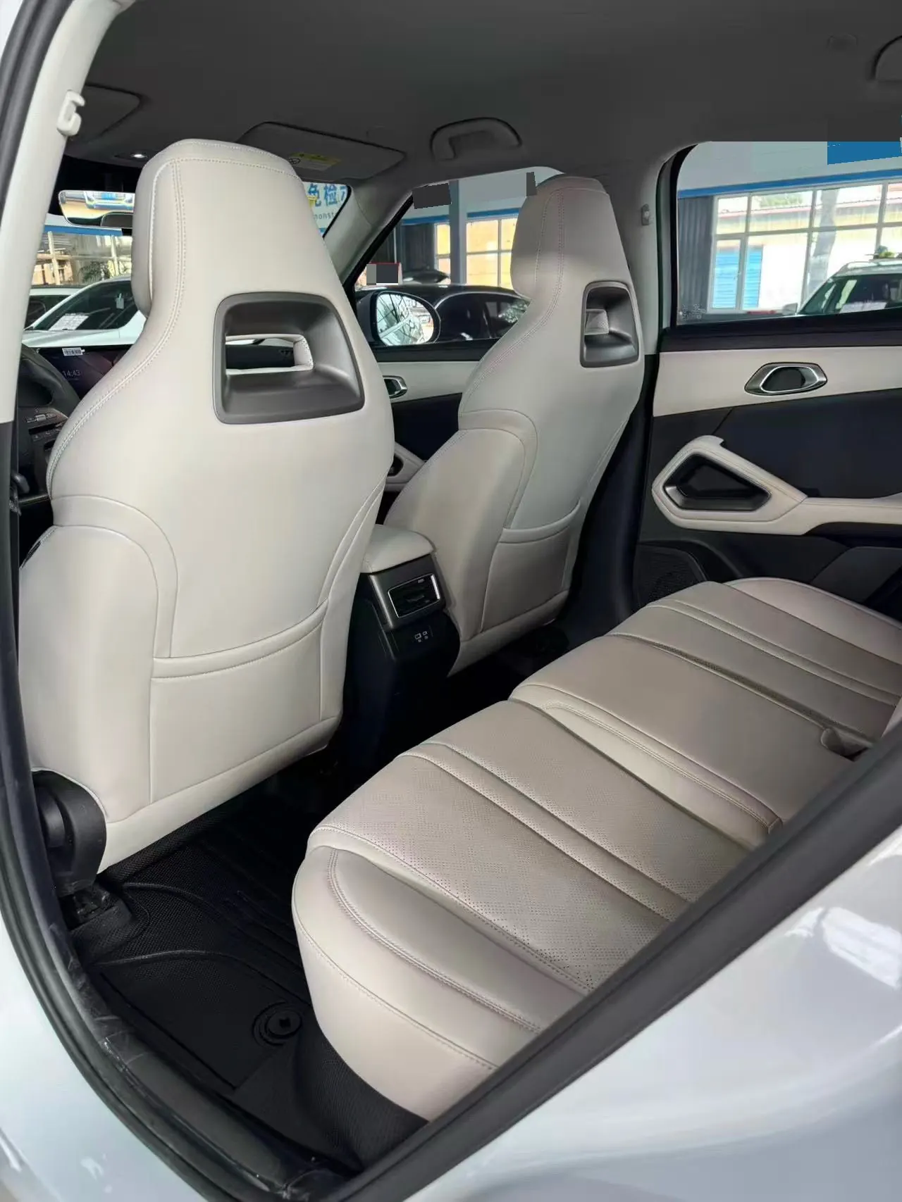 BYD 2025 Yuan UP Smart Driving 401KM Vital Automatic Gear 8