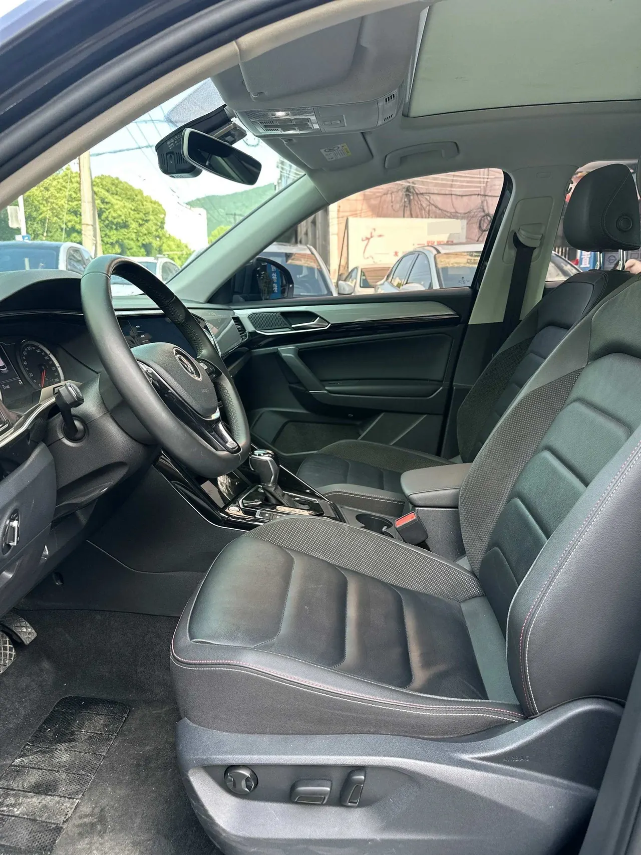 Volkswagen 2020 Tanyue 1.4TSI 280TSI Two-Drive Deluxe Smart Joint Edition Automatic Gear 4