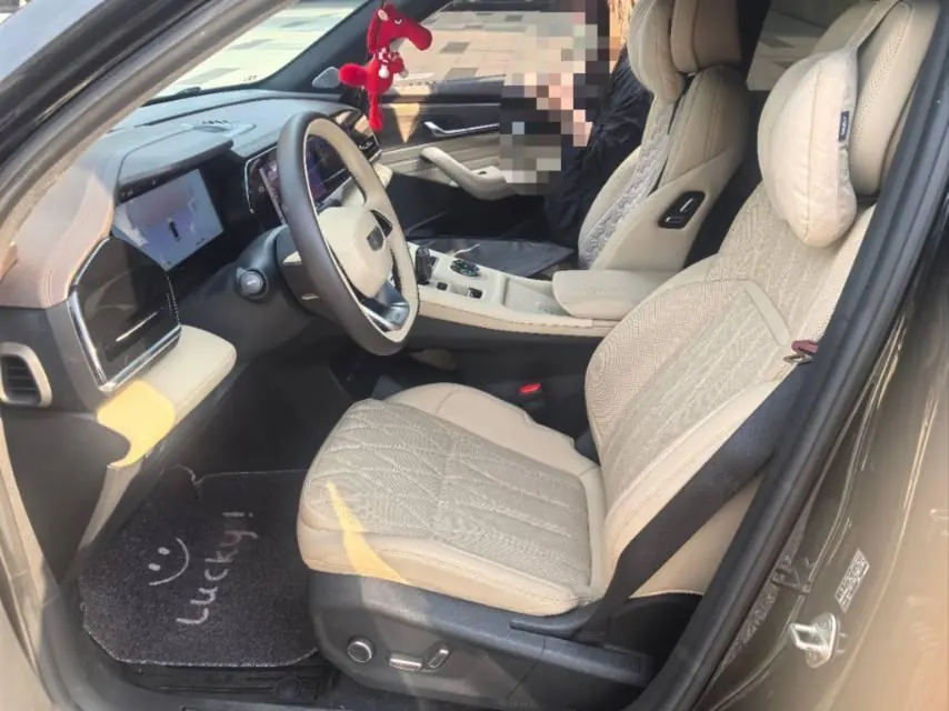 Geely 2025 XingyueL (Monjaro) 2.0TD Oriental Yao Star-Gazing Edition Automatic Transmission 3