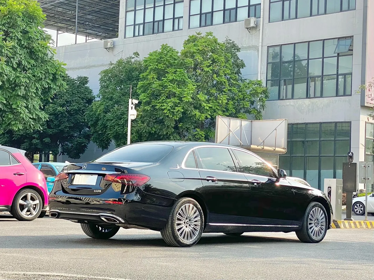Mercedes Benz E Class 2021 E 300 L 2.0T Luxury Automatic Gear 4