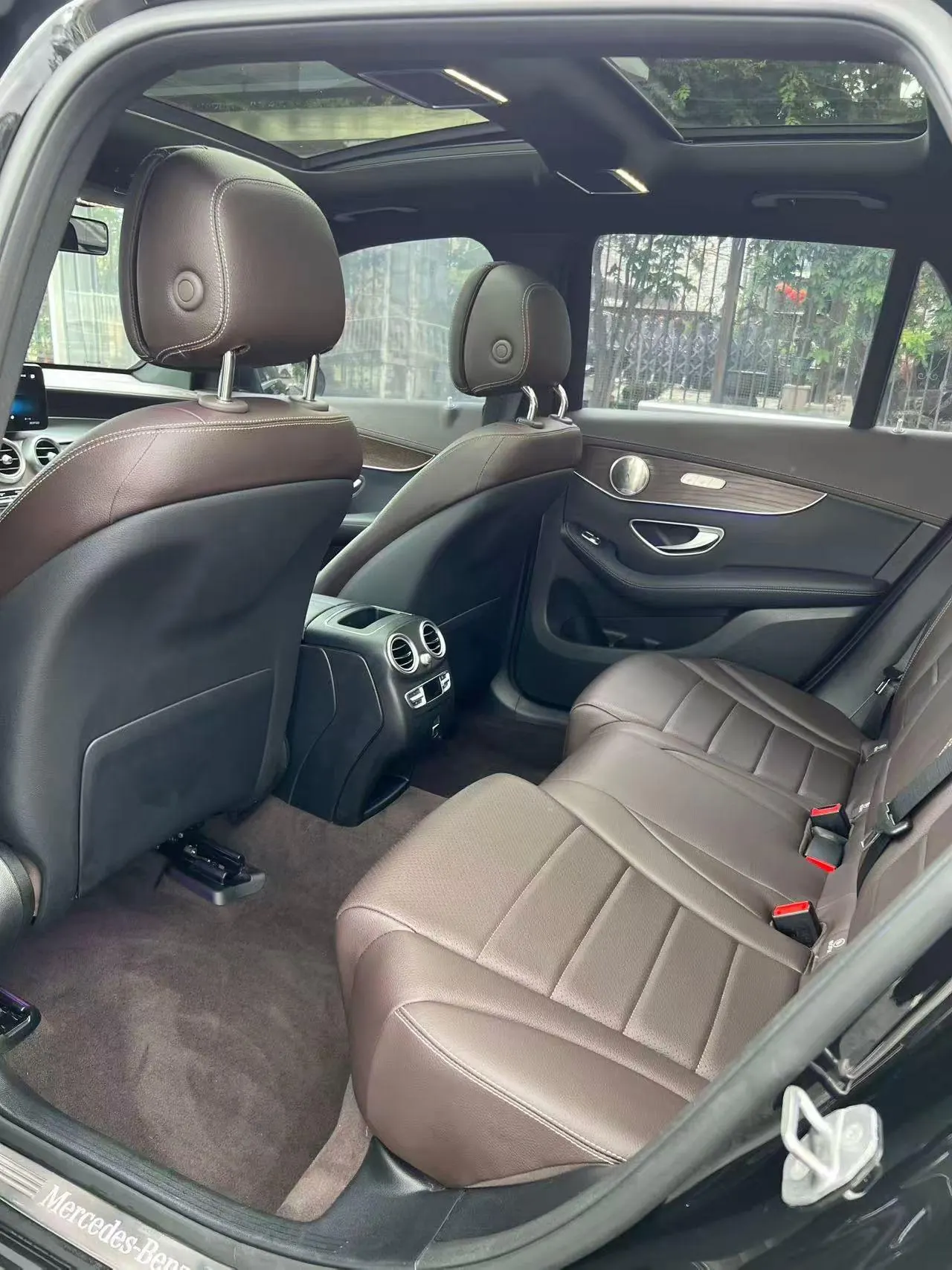 Mercedes Benz 2021 GLC 260 L 4MATIC 2.0T Luxury Automatic 3