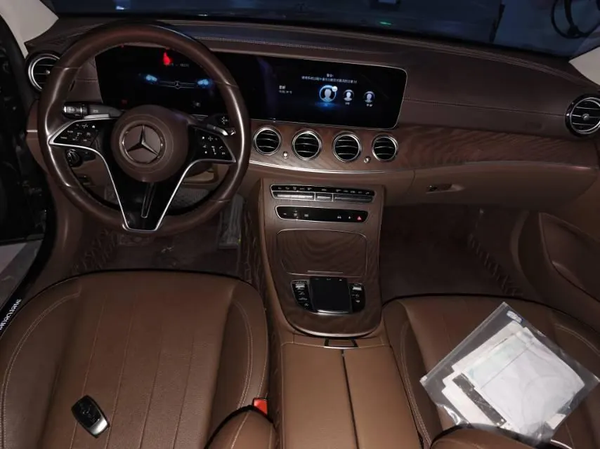 Mercedes Benz E Class 2023 E 300 L 2.0T Luxury Automatic Gear 3