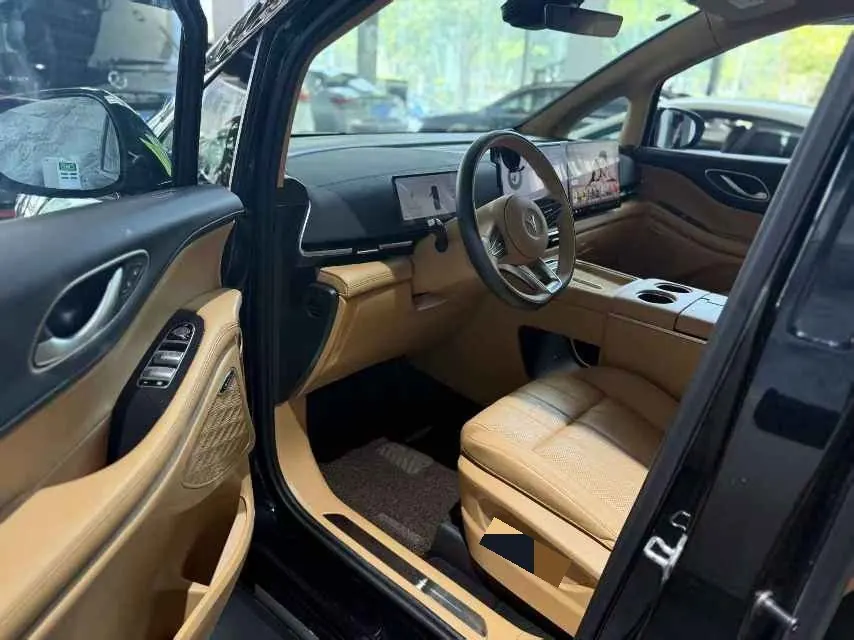Voyah 2025 Model Dreamer PHEV 1.5T Four-Wheel-Drive Excellence Kunpeng Version Automatic Transmission 7
