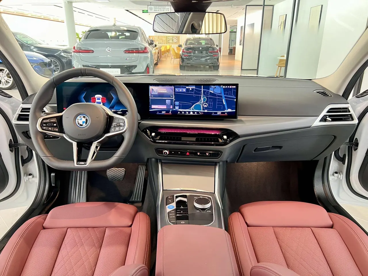 BMW 2025 i3 eDrive 35 L automatic gear 4