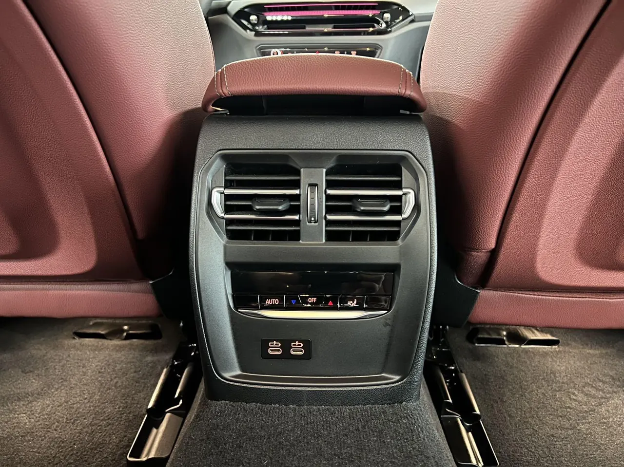 BMW 2025 i3 eDrive 35 L automatic gear 6