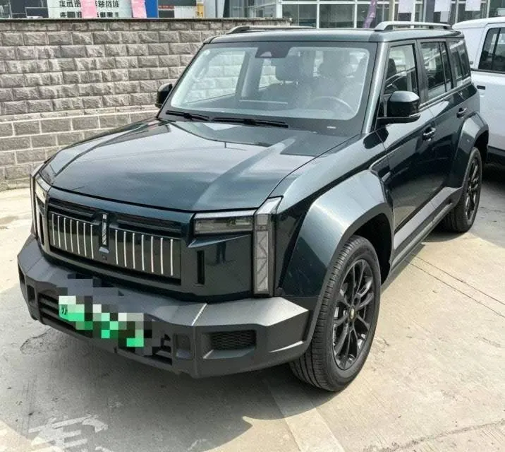 Open image lightbox: ICAR 2024 iCAR 03 472km 4-wheel drive long endurance automatic gear