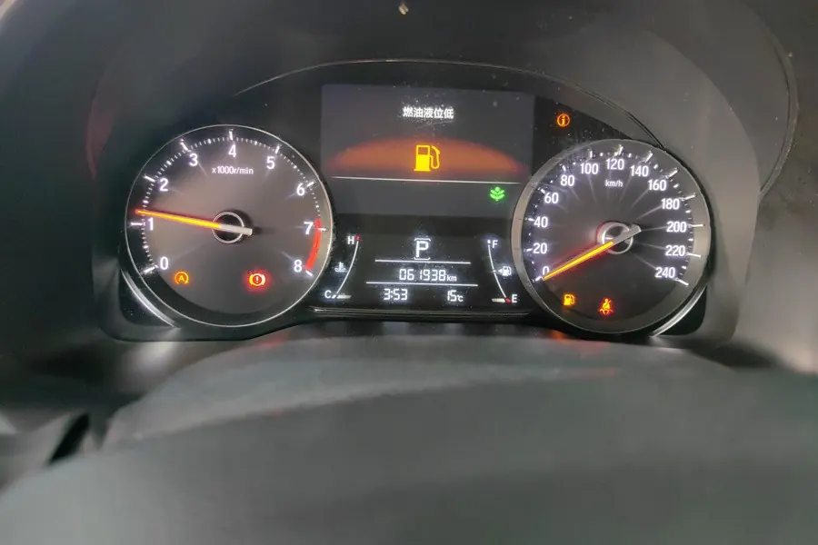 Honda 2020 Crown Road 2.0T 370TURBO Two-Drive Deluxe Automatic Gear 6