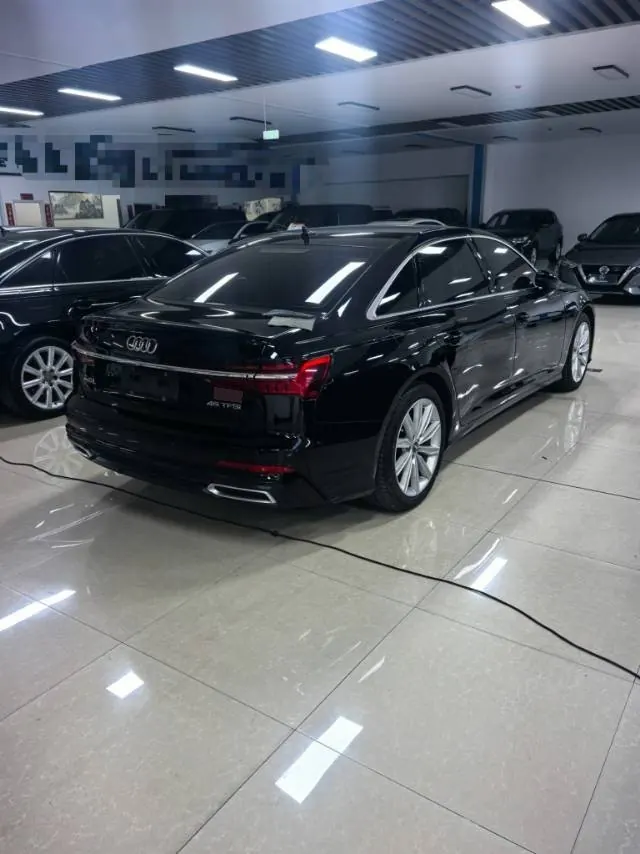 Audi 2021 A6L 2.0TFSI 45TFSI Selected Dynamic Automatic 5