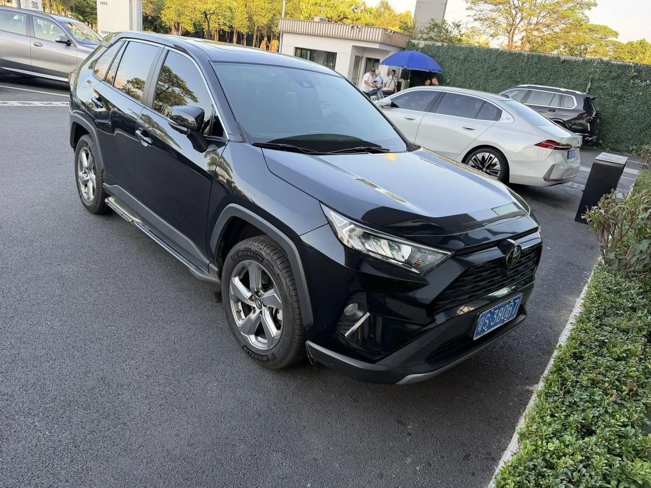 Toyota 2021 RAV4 Rongbo 2.0 Stepless Two-Drive Fashion PLUS Edition Automatic Gear 2