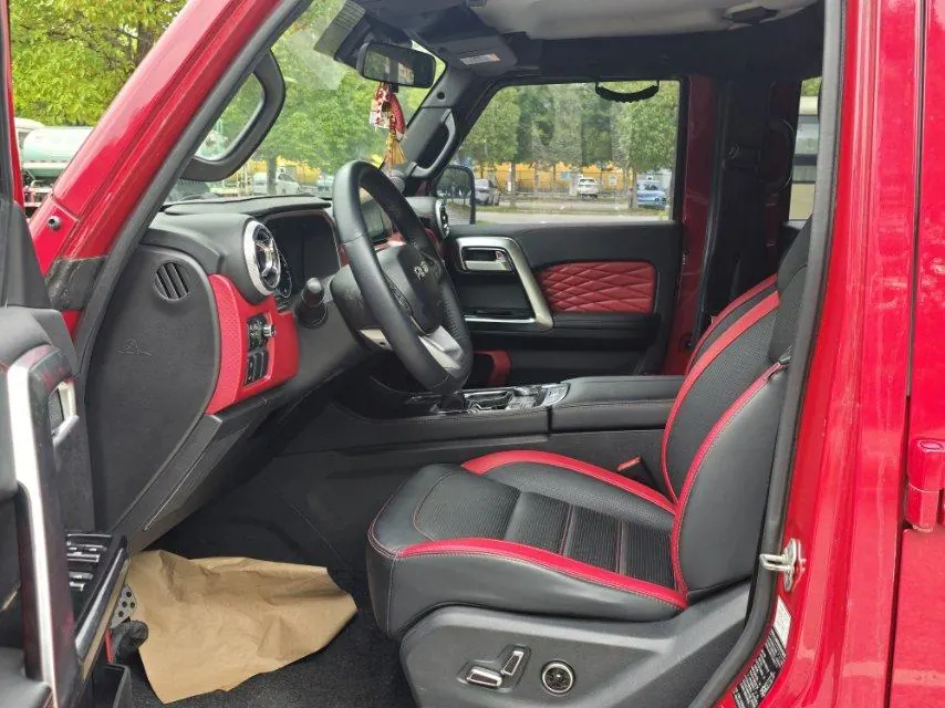 Beijing 2021 BJ40 2.0T Four-wheel Drive Ring Tower Champion Edition Automatic Gear 6