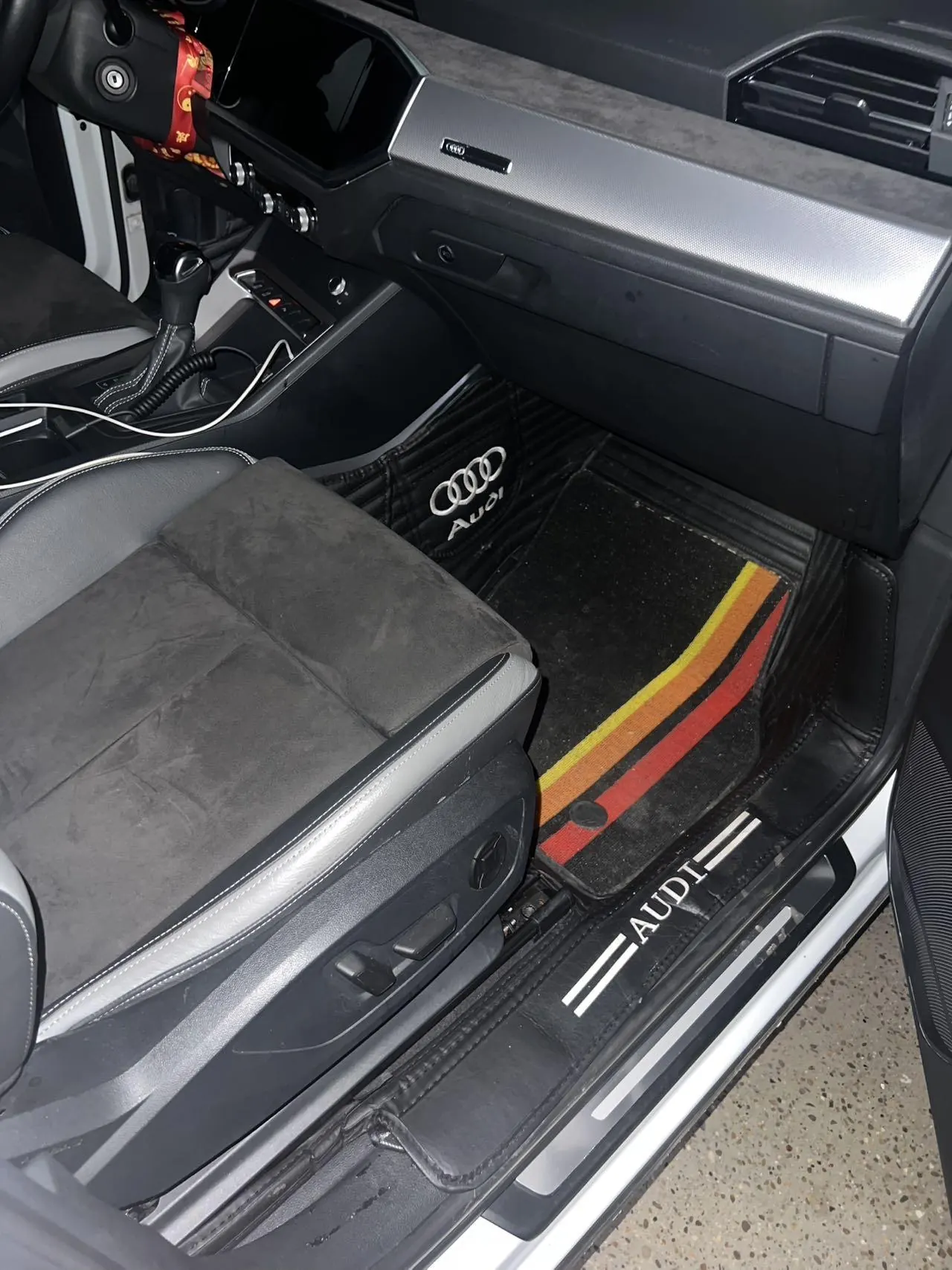 Audi 2021 Q3 1.4TFSI 35TFSI Fashion Elegant Automatic Gear 8
