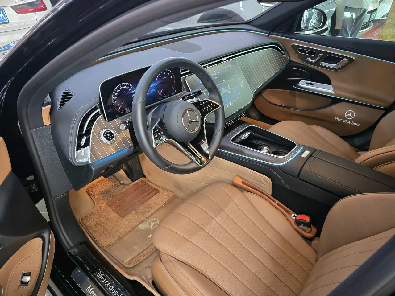 Mercedes Benz E-Class 2025 model E 300 L 48V 2.0T Luxury Edition Automatic 2