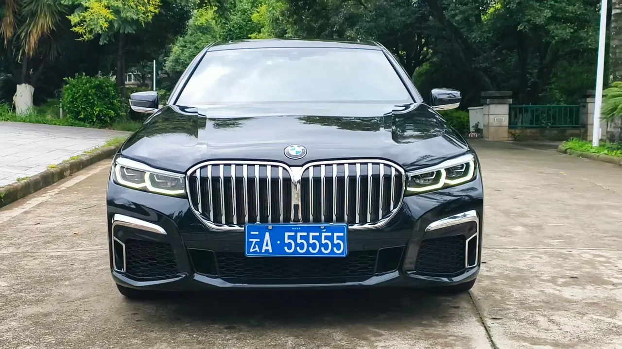BMW 7 Series (Imported) 2021 740Li 3.0T Leading M Sports Suit Automatic Gear 2