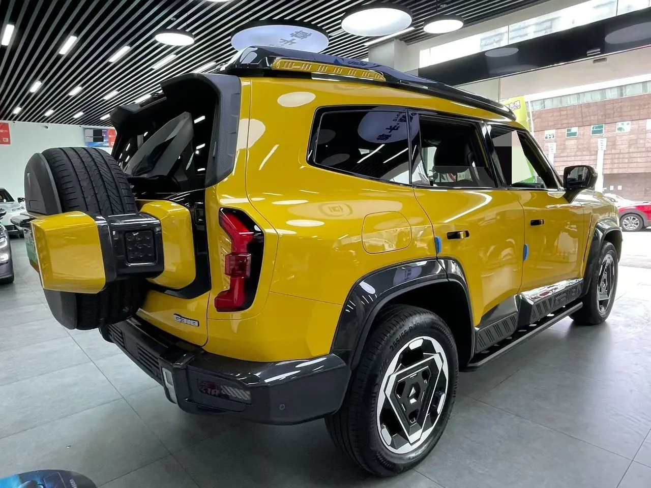 ChangAn Deepal 2025 G318 Worry-Free Crossing Edition Four-wheel Drive Secret Edition Automatic Gear 3