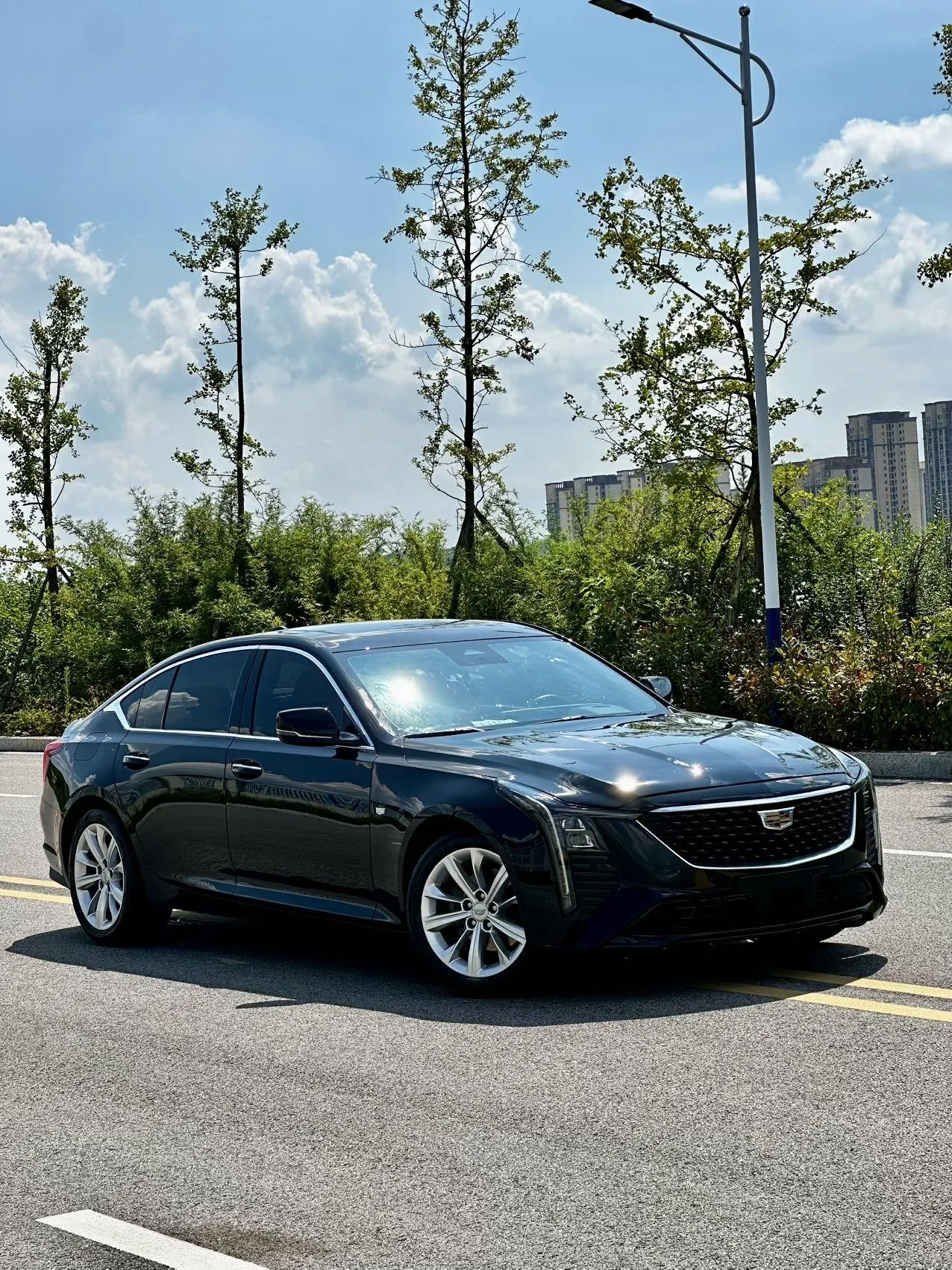 Cadillac 2025 CT5 2.0T 28T City Sports Edition Automatic Gear 6