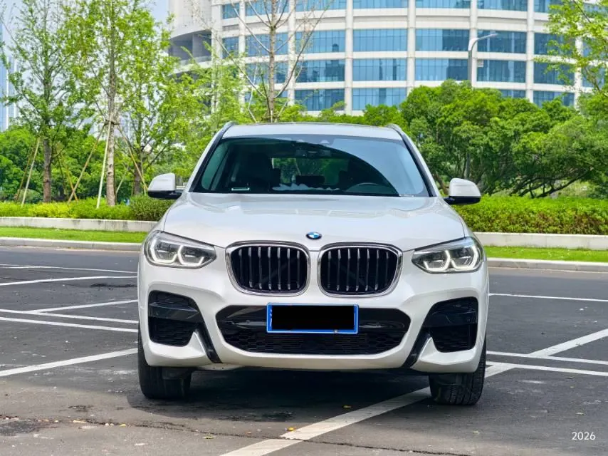 BMW 2021 X3 xDrive28i 2.0T M sports suit (changed) automatic gear 2