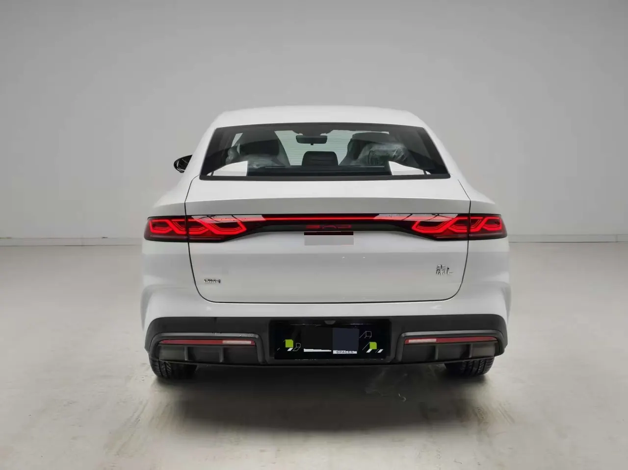 BYD 2026 Qin L DM-i 1.5 stepless 128KM aggressive automatic gear 2