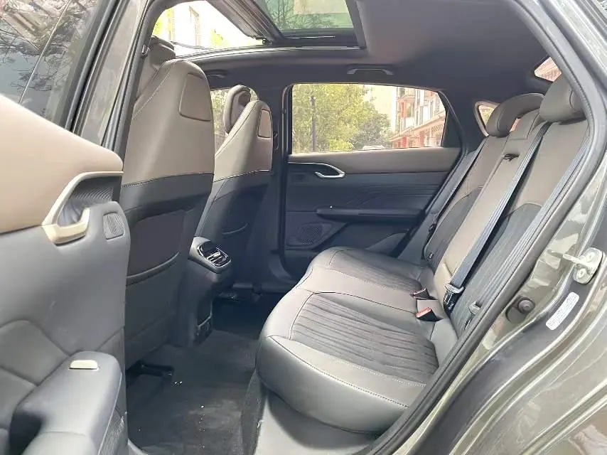ChangAn 2025 UNI-V 1.5T 500Bar distinguished automatic gear 4
